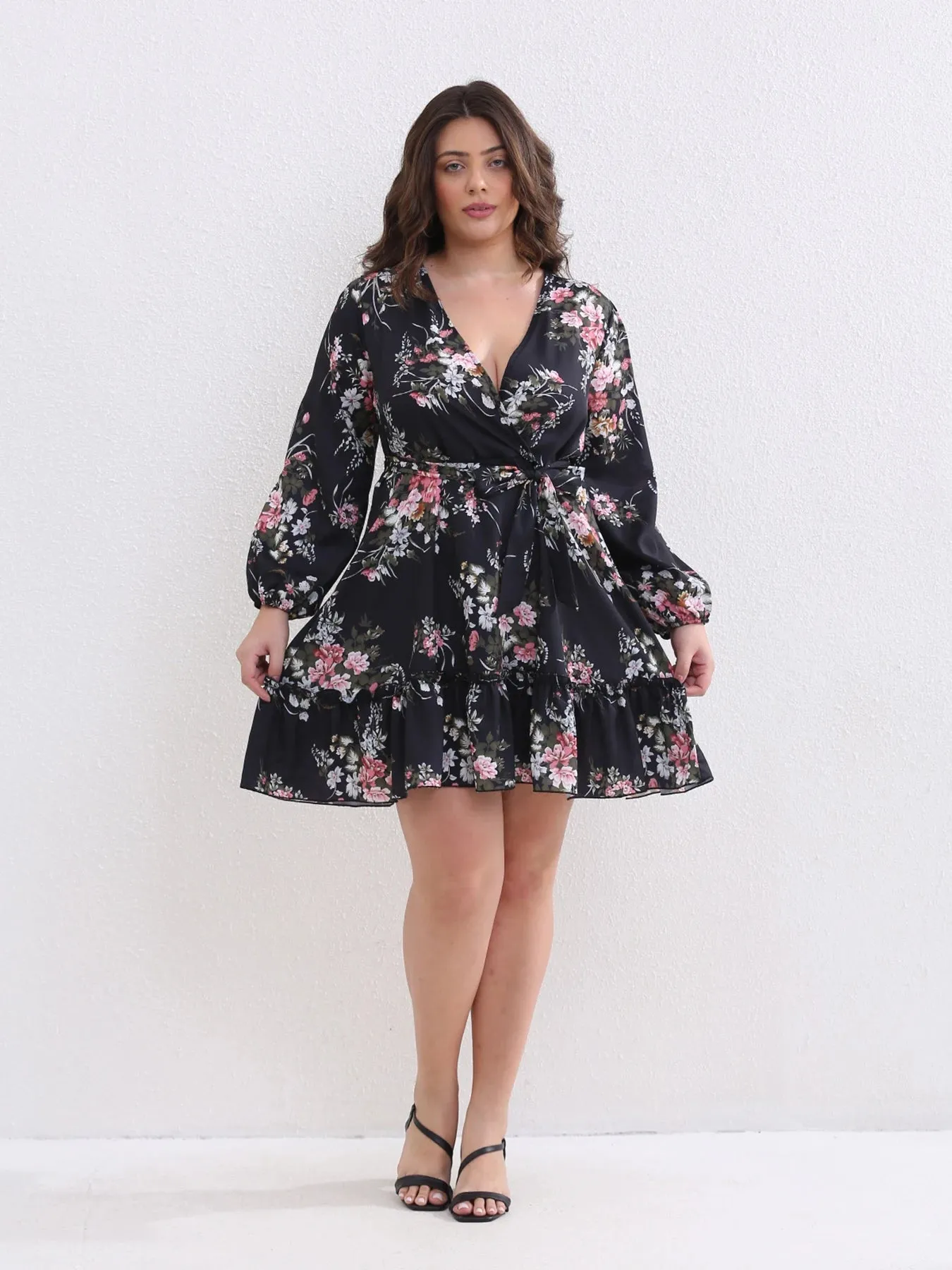 Women's Fashion Designer Floral Chiffon V Neck Short Dresses (Plus Size)