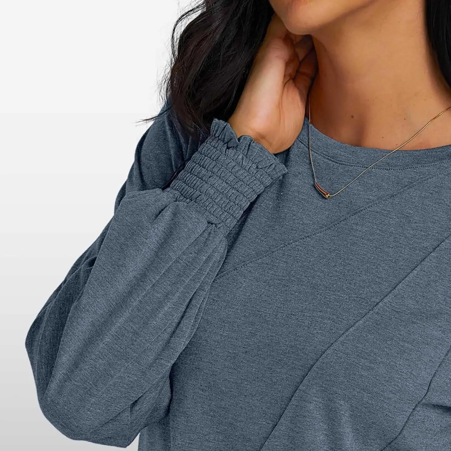 Womens Long Sleeve Shirts Fashion Crewneck Pleated Blouse Dressy Casual Tops Plus Size T Shirt 2024 Fall Trendy Clothes