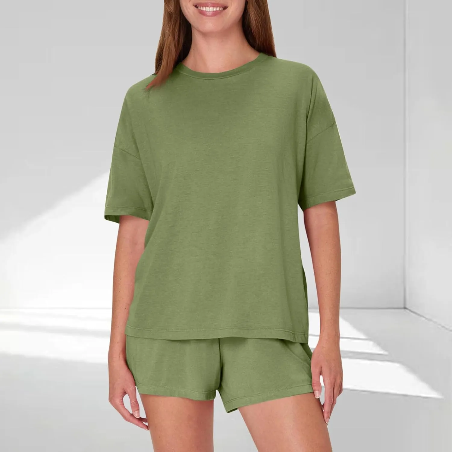 Women's Short Sleeve Pajama Sets 2 Piece Soft Top and Shorts Sleepwear Casual Comfy Crewneck Pjs Lounge Set Tracksuit