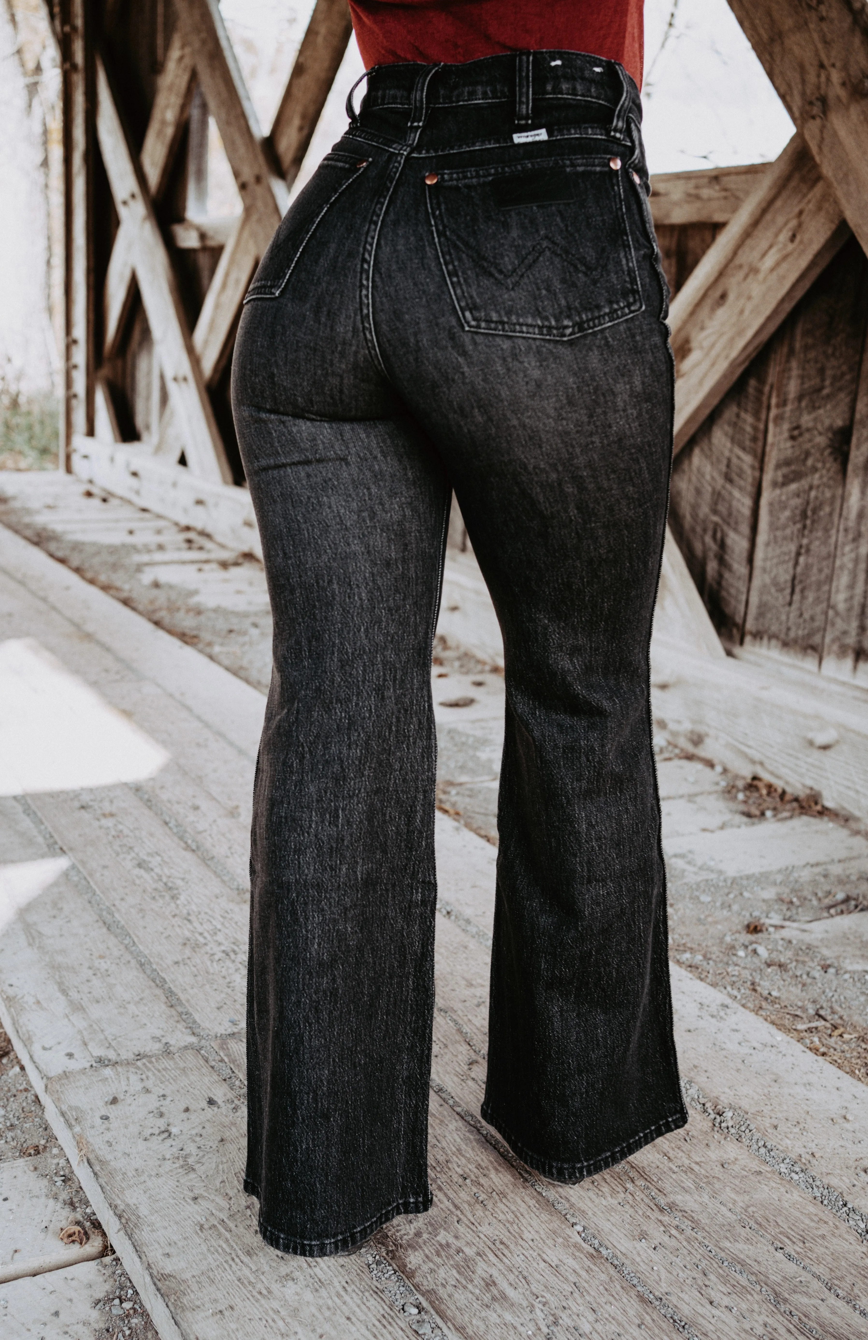 Wrangler Lainey Wilson Dusk High Rise Flare