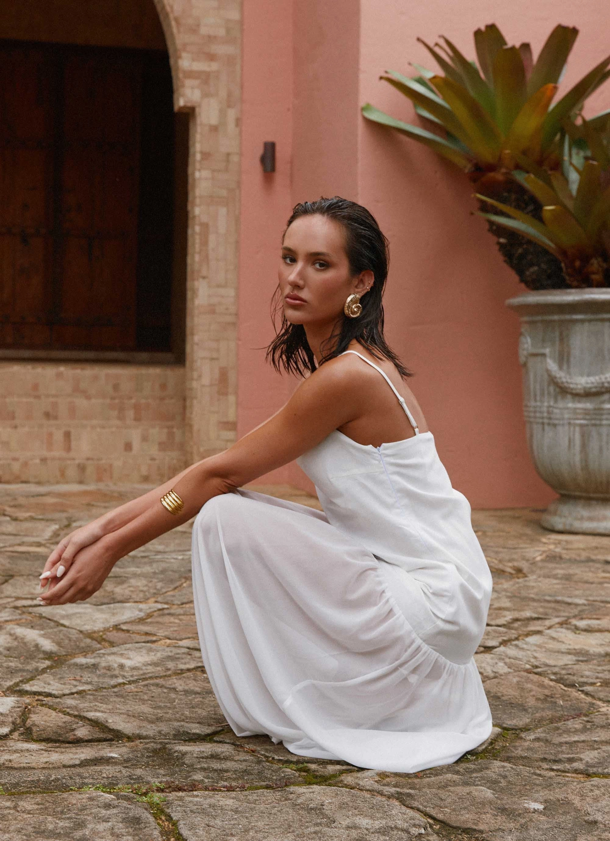 Refined Finish Natural Form Heavenly Linen Maxi Dress - White