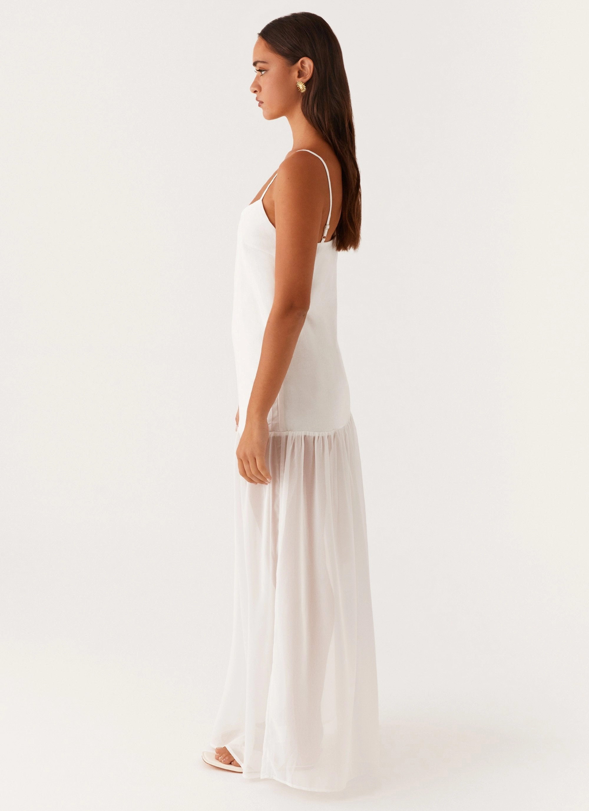 Sustainable-Lining museum visit Heavenly Linen Maxi Dress - White