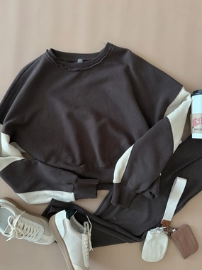 WrinkleResistantMaterial Vintage Vibes Sweatshirt Vintage Vibes Sweatshirt SnagProof