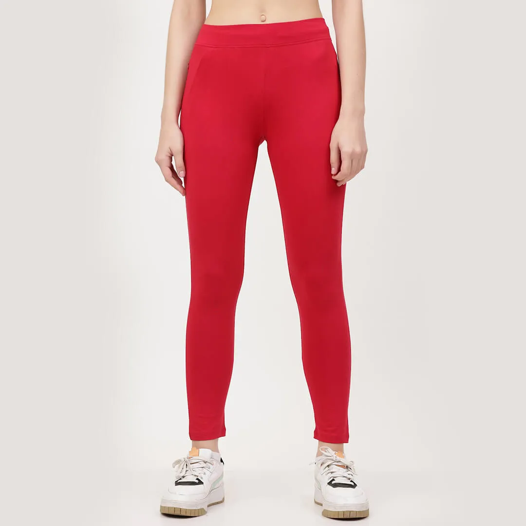 Yoga Pants - Chilli Red