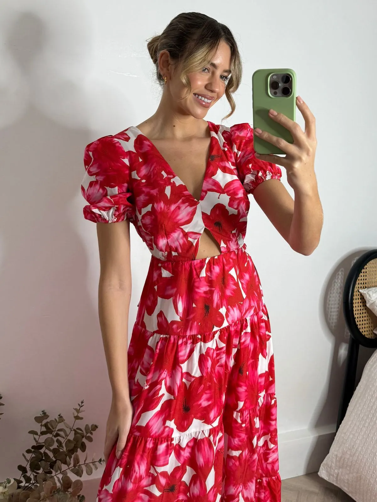 Zoe Tiered Cutout Maxi Dress / Red & White Breathable wear Perfectly Crafted